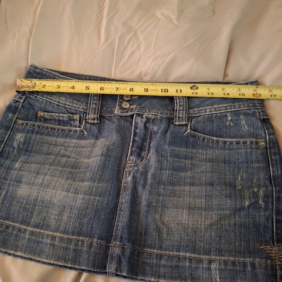 Aeropostale Women's Blue Distressed Denim Mini Skirt - Picture 7 of 8